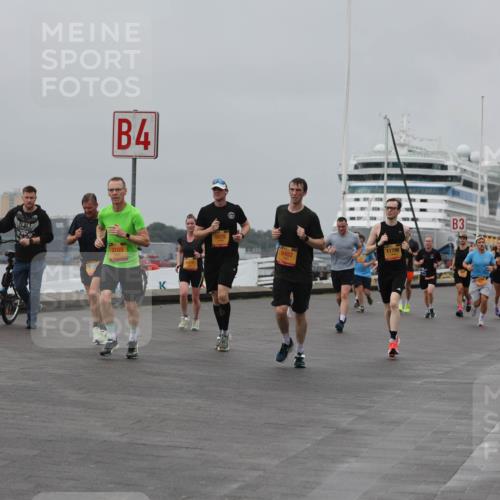 13.09.2026 - Kiel Lauf Andreas Tolksdorf http://msf.ph/oto/10455182 13.09.2026 11:55:21 Kiellinie 4, 3789, 5875, 9482, 11799, 3 meine-sportfotos.de