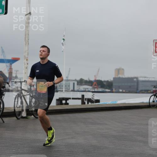 13.09.2026 - Kiel Lauf Andreas Tolksdorf http://msf.ph/oto/10455316 13.09.2026 11:55:36 Kiellinie 1, 38, 3442, 4, 5448 meine-sportfotos.de