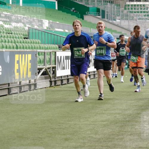 13.09.2026 - 21. swb-Marathon Bremen Michael Burmester http://msf.ph/oto/10455322 13.09.2026 12:52:52 Laufen im Stadion 102, 107, 145, 235, 313, 376, 541, 560, 615, 616, 683, 696, 734, 740, 755, 792, 863, 982, 985, 987, 1033, 1043, 1056, 1162, 1207, 1232, 1252, 1297, 1433, 1445, 1492, 1528, 1542, 1646, 1664, 1704, 1707, 1814, 1955, 2007, 2008, 2043, 2203, 2280, 2350, 2362, 2401, 2422, 2447, 2454, 2480, 2498, 2759, 2767, 2820, 2847, 2858, 2997, 3085, 3149, 3236, 3336, 3362, 3448, 3566, 3830, 3899, 3988, 4165, 4283, 4429, 4475, 4571, 4573, 4605, 4895, 5079, 5152, 5168, 5379 meine-sportfotos.de