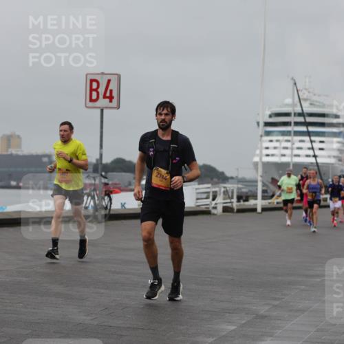 13.09.2026 - Kiel Lauf Andreas Tolksdorf http://msf.ph/oto/10455355 13.09.2026 11:55:39 Kiellinie 5448, 5407, 4, 2744, 3 meine-sportfotos.de