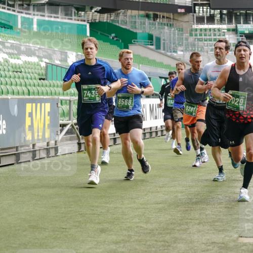 13.09.2026 - 21. swb-Marathon Bremen Michael Burmester http://msf.ph/oto/10455362 13.09.2026 12:52:53 Laufen im Stadion 102, 107, 145, 235, 313, 376, 541, 560, 615, 616, 683, 696, 734, 740, 755, 792, 863, 982, 985, 987, 1033, 1043, 1056, 1162, 1207, 1232, 1252, 1297, 1433, 1445, 1492, 1528, 1542, 1646, 1664, 1704, 1707, 1814, 1955, 2007, 2008, 2043, 2203, 2280, 2350, 2362, 2401, 2422, 2447, 2454, 2480, 2498, 2759, 2767, 2820, 2847, 2858, 2997, 3085, 3149, 3236, 3336, 3362, 3448, 3566, 3830, 3899, 3988, 4165, 4283, 4429, 4475, 4571, 4573, 4605, 4895, 5079, 5152, 5168, 5379 meine-sportfotos.de