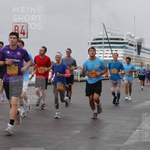 13.09.2026 - Kiel Lauf Andreas Tolksdorf http://msf.ph/oto/10455408 13.09.2026 11:55:49 Kiellinie 4, 8513, 5263, 8649 meine-sportfotos.de
