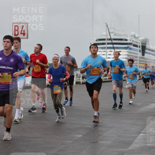 13.09.2026 - Kiel Lauf Andreas Tolksdorf http://msf.ph/oto/10455412 13.09.2026 11:55:49 Kiellinie 4, 39, 8513, 5263, 8649 meine-sportfotos.de