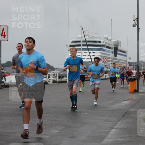 13.09.2026 - Kiel Lauf Andreas Tolksdorf http://msf.ph/oto/10455431 13.09.2026 11:55:50 Kiellinie 39, 5263, 4, 3, 649 meine-sportfotos.de