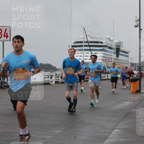 13.09.2026 - Kiel Lauf Andreas Tolksdorf http://msf.ph/oto/10455437 13.09.2026 11:55:50 Kiellinie 39, 3439, 8649, 3 meine-sportfotos.de