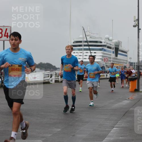 13.09.2026 - Kiel Lauf Andreas Tolksdorf http://msf.ph/oto/10455439 13.09.2026 11:55:50 Kiellinie 39, 4, 8649, 3 meine-sportfotos.de
