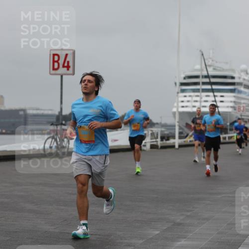 13.09.2026 - Kiel Lauf Andreas Tolksdorf http://msf.ph/oto/10455504 13.09.2026 11:55:53 Kiellinie 4, 83 meine-sportfotos.de