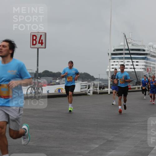 13.09.2026 - Kiel Lauf Andreas Tolksdorf http://msf.ph/oto/10455517 13.09.2026 11:55:54 Kiellinie 4, 5550, 3, 81 meine-sportfotos.de