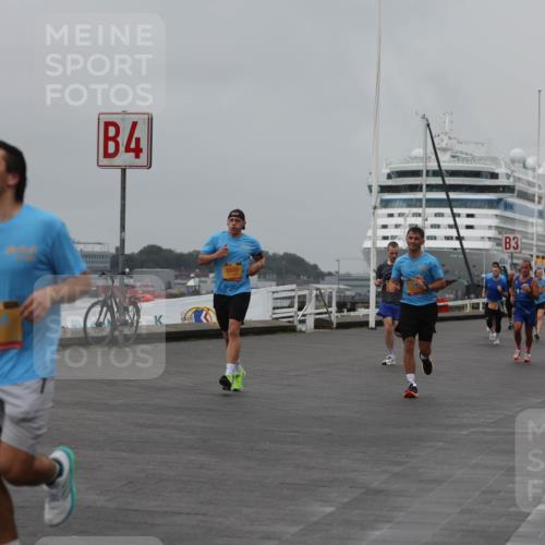13.09.2026 - Kiel Lauf Andreas Tolksdorf http://msf.ph/oto/10455520 13.09.2026 11:55:54 Kiellinie 4, 5550, 3, 81 meine-sportfotos.de