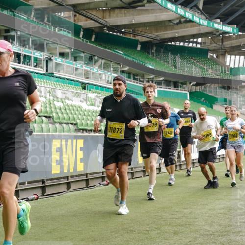 13.09.2026 - 21. swb-Marathon Bremen Michael Burmester http://msf.ph/oto/10455613 13.09.2026 10:32:51 Laufen im Stadion 10067, 10078, 10146, 10166, 10184, 10203, 10211, 10222, 10226, 10236, 10243, 10246, 10249, 10255, 10256, 10300, 10322, 10365, 10372, 10374, 10379, 10383, 10394, 10408, 10410, 10423, 10443, 10486, 10494, 10503, 10517, 10518, 10529, 10530, 10540, 10543, 10550, 10555, 10565, 10578, 10589, 10608, 10610, 10626, 10631, 10646, 10670, 10673, 10675, 10687, 10690, 10703, 10704, 10707, 10708, 10721, 10725, 10728, 10745, 10749, 10750, 10771, 10788, 10794, 10809 meine-sportfotos.de