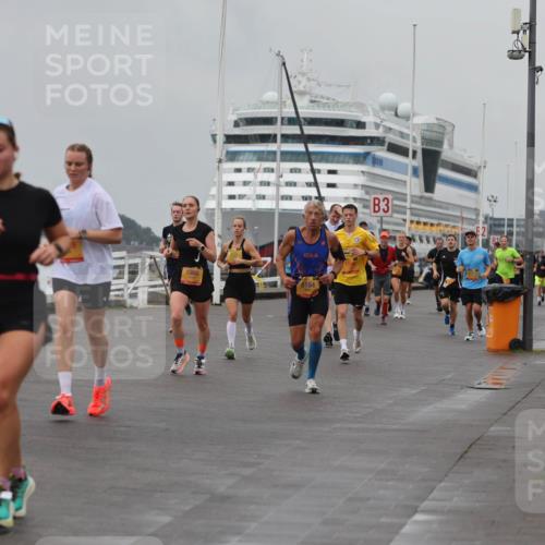 13.09.2026 - Kiel Lauf Andreas Tolksdorf http://msf.ph/oto/10455678 13.09.2026 11:56:07 Kiellinie 4, 1960, 5164, 3, 81 meine-sportfotos.de