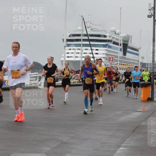 13.09.2026 - Kiel Lauf Andreas Tolksdorf http://msf.ph/oto/10455689 13.09.2026 11:56:07 Kiellinie 4, 6199, 1960, 5164, 3 meine-sportfotos.de
