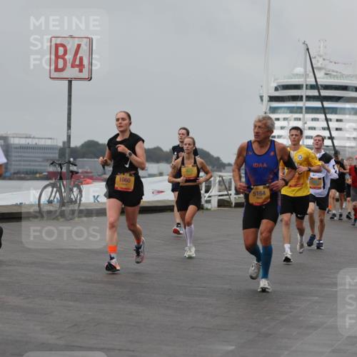 13.09.2026 - Kiel Lauf Andreas Tolksdorf http://msf.ph/oto/10455728 13.09.2026 11:56:09 Kiellinie 6199, 4, 1960, 5164, 3 meine-sportfotos.de