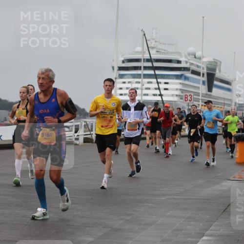 13.09.2026 - Kiel Lauf Andreas Tolksdorf http://msf.ph/oto/10455751 13.09.2026 11:56:10 Kiellinie 4, 1960, 5164, 1596, 3 meine-sportfotos.de