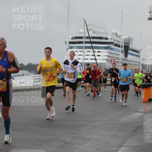 13.09.2026 - Kiel Lauf Andreas Tolksdorf http://msf.ph/oto/10455767 13.09.2026 11:56:11 Kiellinie 4, 5164, 1596, 3 meine-sportfotos.de