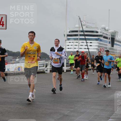 13.09.2026 - Kiel Lauf Andreas Tolksdorf http://msf.ph/oto/10455770 13.09.2026 11:56:12 Kiellinie 4, 1, 39, 1596, 3 meine-sportfotos.de