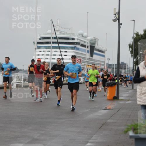 13.09.2026 - Kiel Lauf Andreas Tolksdorf http://msf.ph/oto/10455801 13.09.2026 11:56:13 Kiellinie 3 meine-sportfotos.de