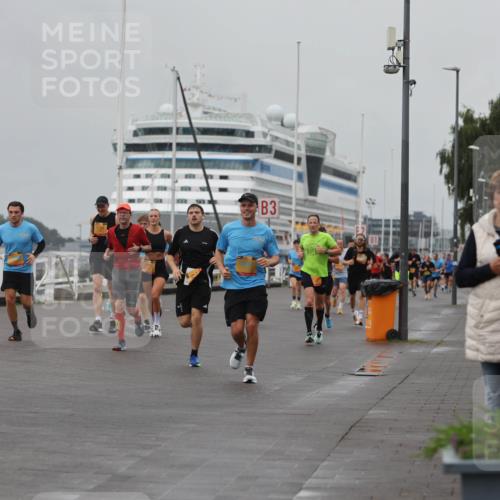 13.09.2026 - Kiel Lauf Andreas Tolksdorf http://msf.ph/oto/10455807 13.09.2026 11:56:14 Kiellinie 3 meine-sportfotos.de