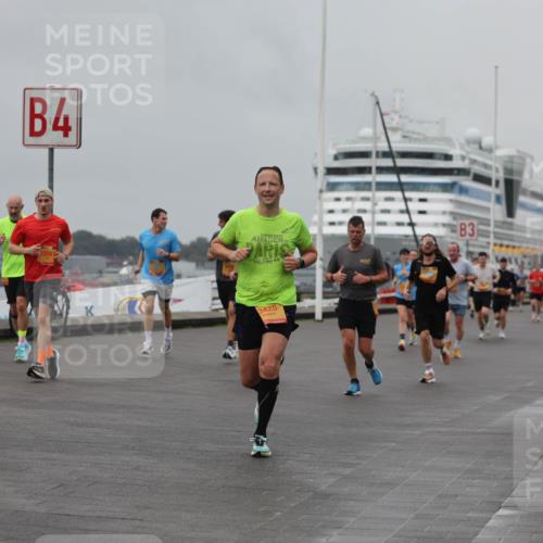 13.09.2026 - Kiel Lauf Andreas Tolksdorf http://msf.ph/oto/10455903 13.09.2026 11:56:20 Kiellinie 4, 12061, 02, 196, 3, 3428 meine-sportfotos.de