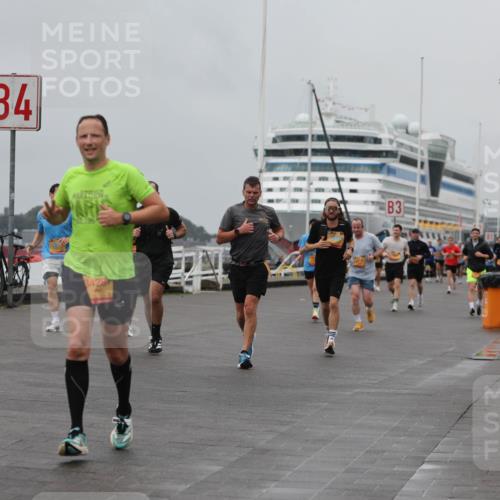 13.09.2026 - Kiel Lauf Andreas Tolksdorf http://msf.ph/oto/10455914 13.09.2026 11:56:21 Kiellinie 1200, 4, 3, 3428 meine-sportfotos.de