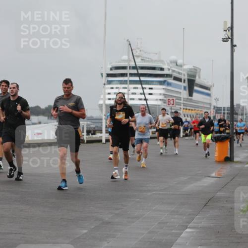 13.09.2026 - Kiel Lauf Andreas Tolksdorf http://msf.ph/oto/10455933 13.09.2026 11:56:22 Kiellinie 4, 3 meine-sportfotos.de