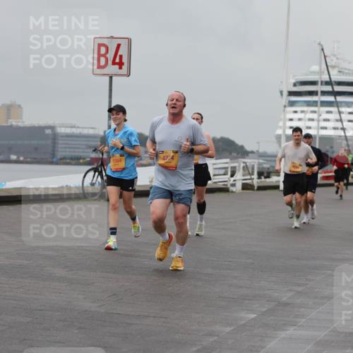 13.09.2026 - Kiel Lauf Andreas Tolksdorf http://msf.ph/oto/10455951 13.09.2026 11:56:27 Kiellinie 4, 5364, 38, 4274, 3 meine-sportfotos.de