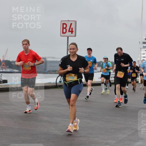 13.09.2026 - Kiel Lauf Andreas Tolksdorf http://msf.ph/oto/10456005 13.09.2026 11:56:38 Kiellinie 4, 6324, 1038, 3 meine-sportfotos.de