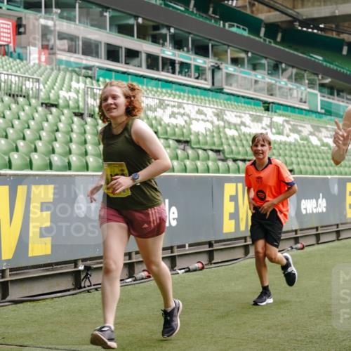 13.09.2026 - 21. swb-Marathon Bremen Michael Burmester http://msf.ph/oto/10456016 13.09.2026 10:33:00 Laufen im Stadion 10018, 10067, 10078, 10166, 10184, 10203, 10211, 10226, 10236, 10243, 10246, 10249, 10255, 10256, 10297, 10300, 10322, 10365, 10372, 10374, 10379, 10383, 10394, 10408, 10410, 10423, 10428, 10443, 10486, 10494, 10503, 10517, 10518, 10529, 10530, 10540, 10543, 10550, 10565, 10578, 10608, 10631, 10646, 10670, 10673, 10675, 10687, 10690, 10703, 10704, 10707, 10721, 10725, 10728, 10745, 10749, 10750, 10771, 10787, 10788, 10794, 10809 meine-sportfotos.de