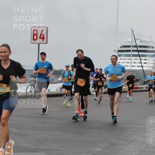 13.09.2026 - Kiel Lauf Andreas Tolksdorf http://msf.ph/oto/10456020 13.09.2026 11:56:38 Kiellinie 4, 11436, 6324, 1038, 3 meine-sportfotos.de