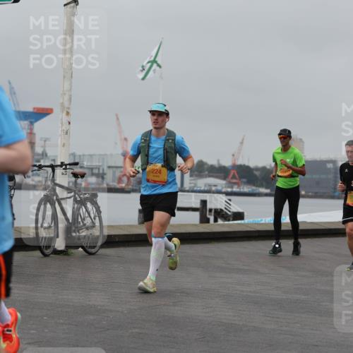 13.09.2026 - Kiel Lauf Andreas Tolksdorf http://msf.ph/oto/10456071 13.09.2026 11:56:43 Kiellinie 1038, 224, 10412, 3193, 4, 7878 meine-sportfotos.de