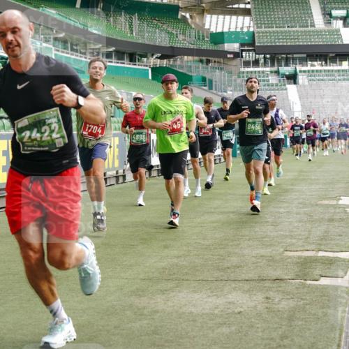 13.09.2026 - 21. swb-Marathon Bremen Michael Burmester http://msf.ph/oto/10456072 13.09.2026 12:53:19 Laufen im Stadion 102, 107, 145, 235, 313, 376, 472, 541, 560, 615, 616, 675, 683, 696, 740, 755, 792, 816, 827, 863, 982, 985, 987, 1033, 1056, 1076, 1207, 1232, 1252, 1297, 1419, 1433, 1445, 1468, 1492, 1528, 1542, 1551, 1646, 1664, 1704, 1707, 1814, 1955, 2007, 2008, 2043, 2055, 2203, 2280, 2350, 2362, 2401, 2422, 2454, 2480, 2498, 2499, 2623, 2701, 2767, 2820, 2847, 2858, 2882, 2913, 2971, 2997, 3085, 3149, 3236, 3336, 3362, 3413, 3448, 3566, 3830, 3899, 3988, 4283, 4475, 4573, 4605, 5152 meine-sportfotos.de