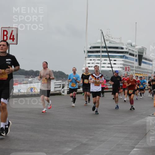 13.09.2026 - Kiel Lauf Andreas Tolksdorf http://msf.ph/oto/10456179 13.09.2026 11:56:49 Kiellinie 1833, 4, 283, 3 meine-sportfotos.de