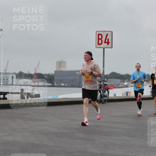 13.09.2026 - Kiel Lauf Andreas Tolksdorf http://msf.ph/oto/10456216 13.09.2026 11:56:51 Kiellinie 4, 324, 2270, 1145 meine-sportfotos.de
