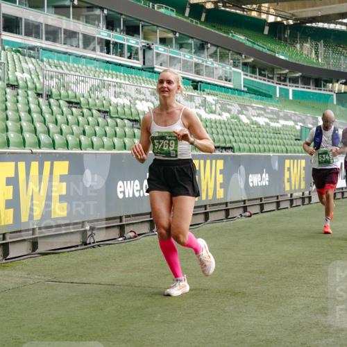 13.09.2026 - 21. swb-Marathon Bremen Michael Burmester http://msf.ph/oto/10456333 13.09.2026 12:53:27 Laufen im Stadion 102, 107, 145, 313, 376, 385, 472, 481, 541, 560, 615, 616, 675, 683, 696, 740, 755, 792, 816, 827, 982, 985, 987, 1033, 1056, 1076, 1207, 1232, 1252, 1297, 1419, 1433, 1445, 1468, 1492, 1528, 1542, 1551, 1631, 1646, 1664, 1704, 1707, 1814, 1955, 2007, 2008, 2043, 2055, 2203, 2280, 2350, 2362, 2401, 2422, 2454, 2480, 2498, 2499, 2623, 2701, 2767, 2820, 2824, 2858, 2882, 2913, 2971, 2997, 3054, 3085, 3149, 3236, 3336, 3362, 3413, 3448, 3830, 3899, 3988, 4283, 4475, 4605 meine-sportfotos.de