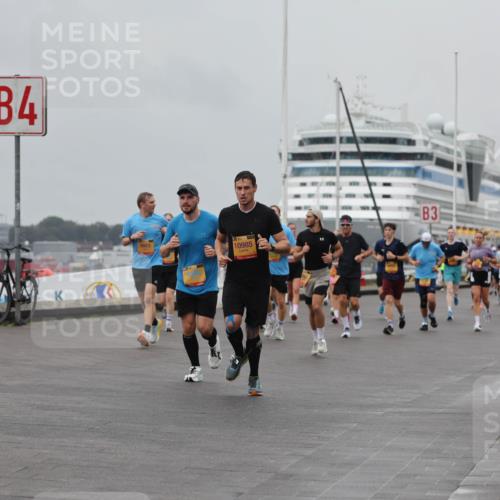 13.09.2026 - Kiel Lauf Andreas Tolksdorf http://msf.ph/oto/10456337 13.09.2026 11:57:00 Kiellinie 10120, 7771, 4, 9903, 10985, 3 meine-sportfotos.de