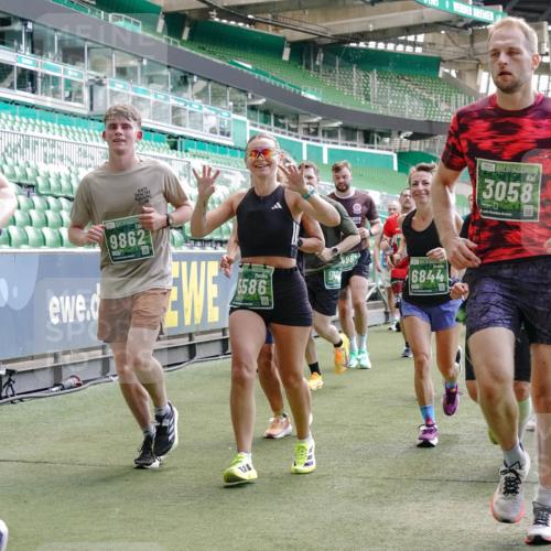 13.09.2026 - 21. swb-Marathon Bremen Michael Burmester http://msf.ph/oto/10456424 13.09.2026 13:11:16 Laufen im Stadion 265, 373, 581, 703, 843, 869, 984, 1113, 1180, 1226, 1435, 1738, 1849, 1851, 1855, 1867, 1894, 1936, 1952, 1967, 2202, 2248, 2268, 2281, 2284, 2299, 2330, 2333, 2339, 2342, 2353, 2375, 2426, 2432, 2443, 2530, 2531, 2553, 2589, 2654, 2659, 2669, 2673, 2682, 2714, 2717, 2784, 2785, 2804, 2819, 2822, 2836, 2850, 2907, 2920, 2932, 2976, 3026, 3027, 3063, 3079, 3082, 3086, 3089, 3122, 3159, 3174, 3207, 3208, 3291, 3328, 3349, 3352, 3370, 3409, 3410, 3470, 3549, 551 meine-sportfotos.de
