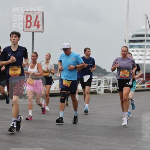 13.09.2026 - Kiel Lauf Andreas Tolksdorf http://msf.ph/oto/10456465 13.09.2026 11:57:07 Kiellinie 661, 6502, 4, 8, 12113, 1972, 3 meine-sportfotos.de