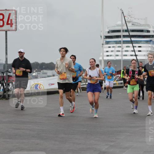 13.09.2026 - Kiel Lauf Andreas Tolksdorf http://msf.ph/oto/10456507 13.09.2026 11:57:22 Kiellinie 4, 8698, 3171, 83 meine-sportfotos.de
