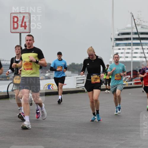 13.09.2026 - Kiel Lauf Andreas Tolksdorf http://msf.ph/oto/10456751 13.09.2026 11:57:32 Kiellinie 4, 12847, 10829, 11483, 8957, 3 meine-sportfotos.de