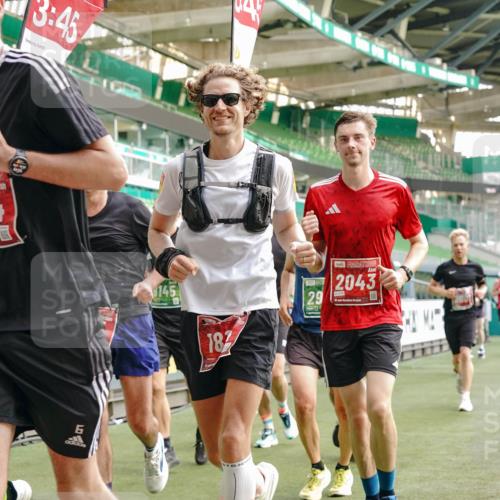 13.09.2026 - 21. swb-Marathon Bremen Michael Burmester http://msf.ph/oto/10456851 13.09.2026 12:53:40 Laufen im Stadion 102, 107, 145, 161, 189, 313, 376, 385, 461, 472, 481, 541, 560, 615, 616, 666, 675, 683, 696, 740, 755, 792, 816, 827, 982, 985, 987, 1033, 1056, 1076, 1207, 1252, 1297, 1419, 1433, 1445, 1468, 1528, 1542, 1551, 1631, 1646, 1658, 1664, 1704, 1707, 1814, 2007, 2043, 2055, 2203, 2280, 2350, 2362, 2401, 2422, 2454, 2480, 2498, 2499, 2623, 2701, 2767, 2820, 2824, 2858, 2882, 2913, 2962, 2971, 2997, 3054, 3085, 3149, 3236, 3336, 3357, 3362, 3413, 3448, 4283, 4605 meine-sportfotos.de