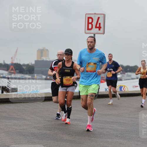 13.09.2026 - Kiel Lauf Andreas Tolksdorf http://msf.ph/oto/10456961 13.09.2026 11:58:04 Kiellinie 39, 855, 4, 38, 9668, 3638 meine-sportfotos.de