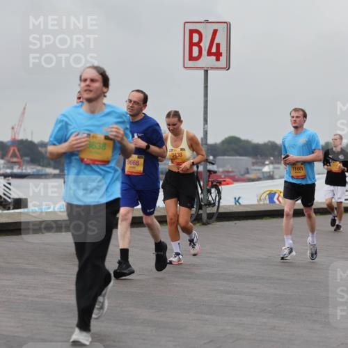 13.09.2026 - Kiel Lauf Andreas Tolksdorf http://msf.ph/oto/10457054 13.09.2026 11:58:07 Kiellinie 3638, 9668, 3438, 4, 11601 meine-sportfotos.de