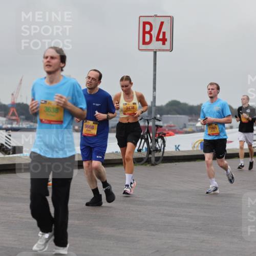 13.09.2026 - Kiel Lauf Andreas Tolksdorf http://msf.ph/oto/10457061 13.09.2026 11:58:07 Kiellinie 3638, 9668, 3438, 4, 11601 meine-sportfotos.de