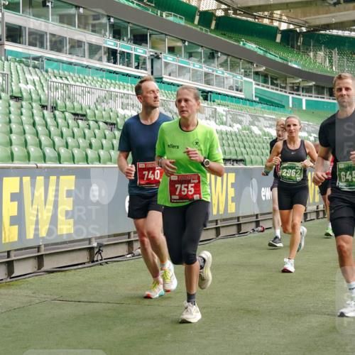 13.09.2026 - 21. swb-Marathon Bremen Michael Burmester http://msf.ph/oto/10457071 13.09.2026 12:53:45 Laufen im Stadion 102, 107, 145, 161, 189, 313, 376, 385, 461, 472, 481, 541, 560, 615, 616, 666, 675, 683, 696, 740, 755, 792, 816, 827, 982, 985, 987, 1033, 1056, 1076, 1207, 1252, 1297, 1419, 1433, 1445, 1468, 1528, 1542, 1551, 1631, 1646, 1658, 1664, 1704, 1707, 1814, 2007, 2043, 2055, 2203, 2280, 2350, 2362, 2401, 2422, 2454, 2480, 2499, 2623, 2701, 2767, 2801, 2820, 2824, 2858, 2882, 2913, 2962, 2971, 2997, 3012, 3054, 3149, 3236, 3336, 3357, 3362, 3413, 3448, 4605 meine-sportfotos.de