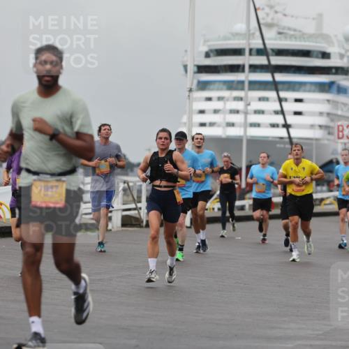 13.09.2026 - Kiel Lauf Andreas Tolksdorf http://msf.ph/oto/10457254 13.09.2026 11:58:17 Kiellinie 1957, 3 meine-sportfotos.de