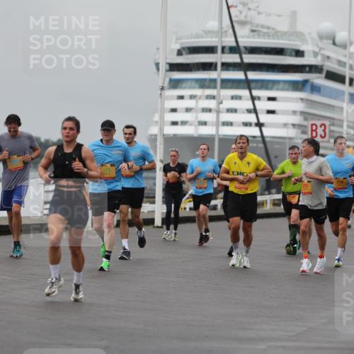 13.09.2026 - Kiel Lauf Andreas Tolksdorf http://msf.ph/oto/10457286 13.09.2026 11:58:18 Kiellinie 161, 3, 739, 275, 9597 meine-sportfotos.de