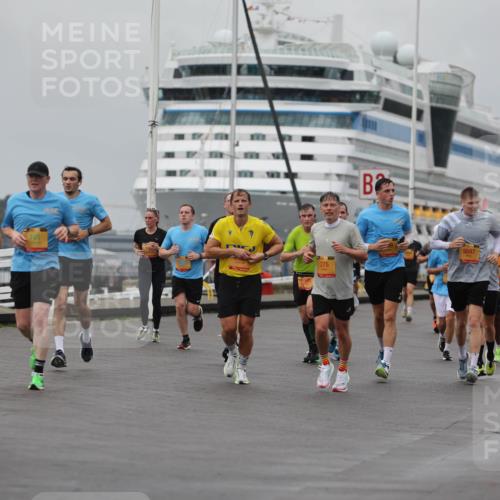13.09.2026 - Kiel Lauf Andreas Tolksdorf http://msf.ph/oto/10457304 13.09.2026 11:58:19 Kiellinie  meine-sportfotos.de