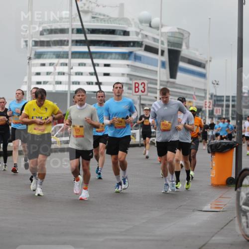 13.09.2026 - Kiel Lauf Andreas Tolksdorf http://msf.ph/oto/10457343 13.09.2026 11:58:20 Kiellinie 3, 275, 39, 9597, 2 meine-sportfotos.de