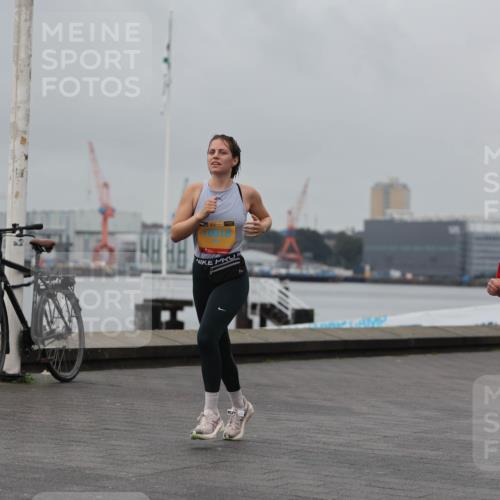 13.09.2026 - Kiel Lauf Andreas Tolksdorf http://msf.ph/oto/10457453 13.09.2026 11:58:42 Kiellinie 716, 11139, 10618, 4 meine-sportfotos.de