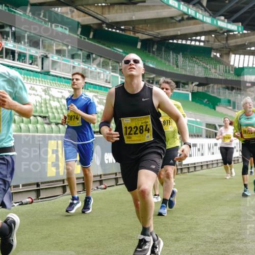13.09.2026 - 21. swb-Marathon Bremen Michael Burmester http://msf.ph/oto/10457506 13.09.2026 10:33:33 Laufen im Stadion 10018, 10067, 10078, 10166, 10177, 10184, 10203, 10211, 10226, 10236, 10240, 10243, 10246, 10249, 10254, 10256, 10297, 10300, 10322, 10355, 10365, 10372, 10374, 10379, 10383, 10394, 10408, 10410, 10415, 10423, 10428, 10460, 10486, 10494, 10517, 10518, 10530, 10550, 10565, 10578, 10604, 10668, 10670, 10673, 10675, 10687, 10690, 10691, 10699, 10700, 10707, 10721, 10728, 10745, 10749, 10750, 10771, 10772, 10787, 10788, 10794, 10809, 10857, 11126 meine-sportfotos.de